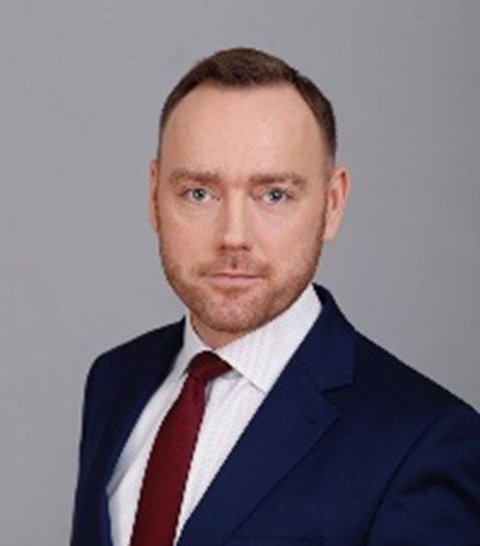 dr Paweł Modrzyński